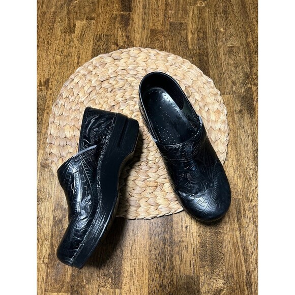 Dansko women leather Paisley Charcoal Black clogs shoes Size / EU 39 - Picture 2 of 10